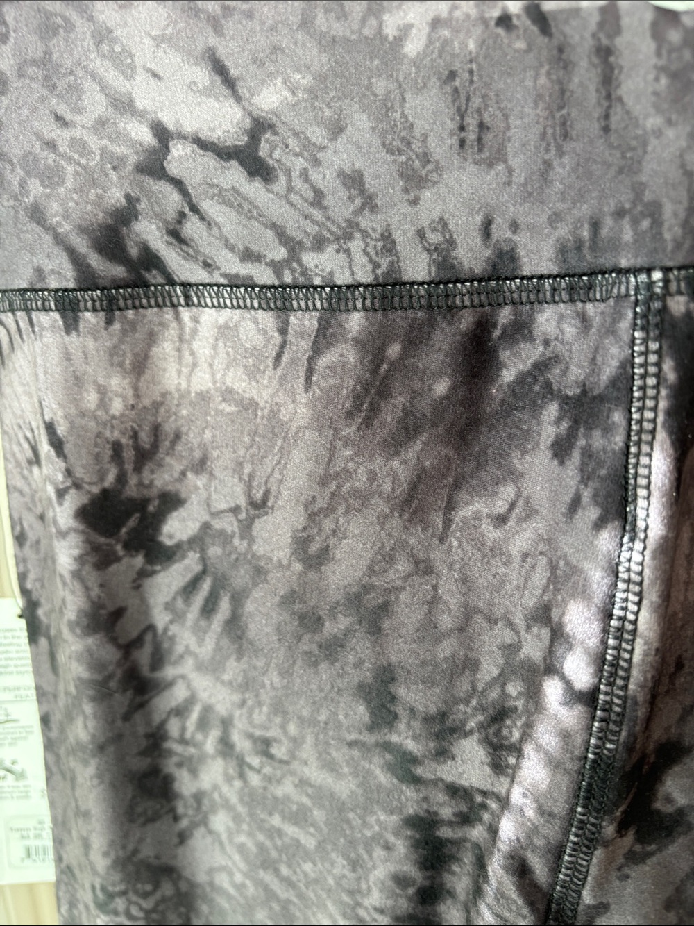 NWT Scorpio Sol Women's High-Waist Tie-Dye Leggings - Charcoal - Picture 4 of 7
